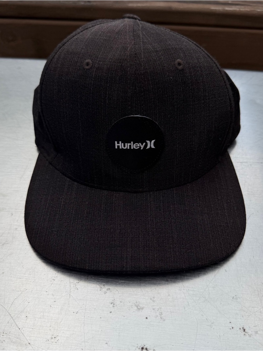 Hurley Classics Flexfit Hat Gray Stretch Fit Baseball Cap Surf Skate Adult M/L